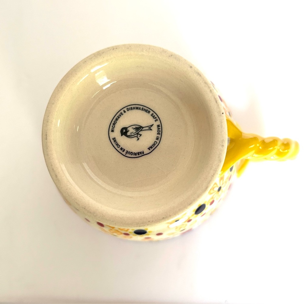 Anthropologie Pedestal Mug Akila With A Twist Yellow Handle Retired - Picture 5 of 7